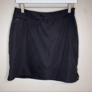 Patagonia vintage black skort skirt with shorts size 8
